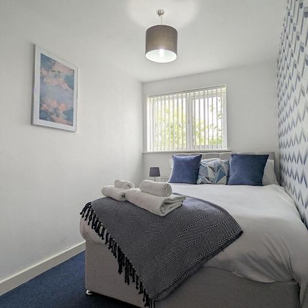 Beautiful & Homely 2Bd Flat - Manchester! ภายนอก รูปภาพ